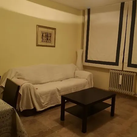 Escultor Moreto - Parking Gratis